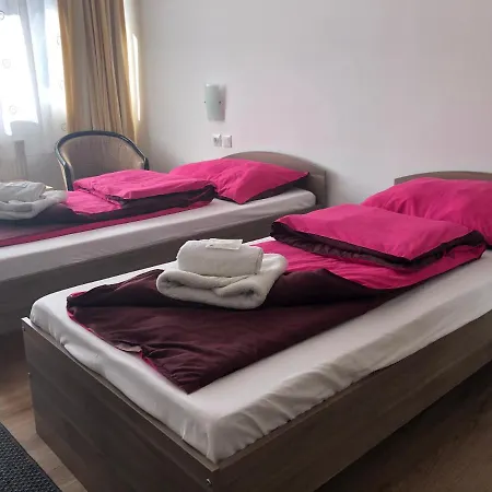 Гостевой дом Almasy Vendeghaz 4*
