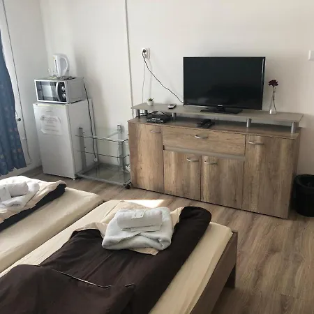 Гостевой дом Almasy Vendeghaz 4*