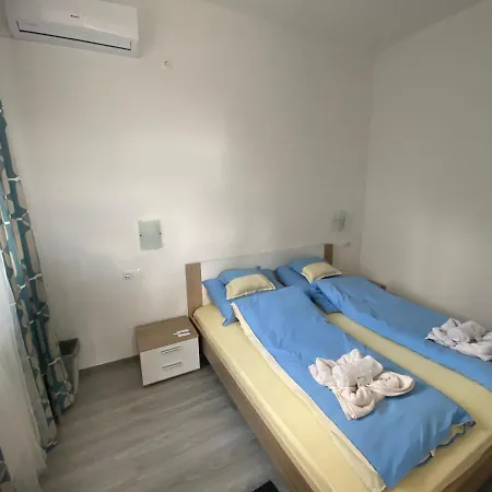 Almasy Vendeghaz Guest house Torokszentmiklos