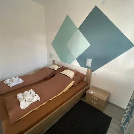 Almasy Vendeghaz Guest house Torokszentmiklos
